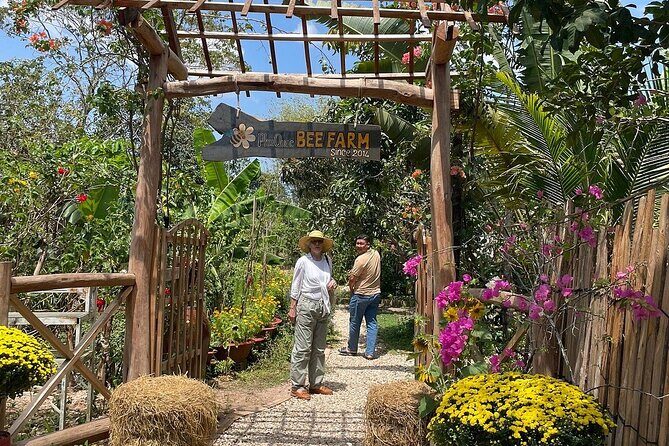 One Day Land Tour Phu Quoc Northern Island and Kayaking - Visiting Phu Quoc Bee Farm: Sweet Learning