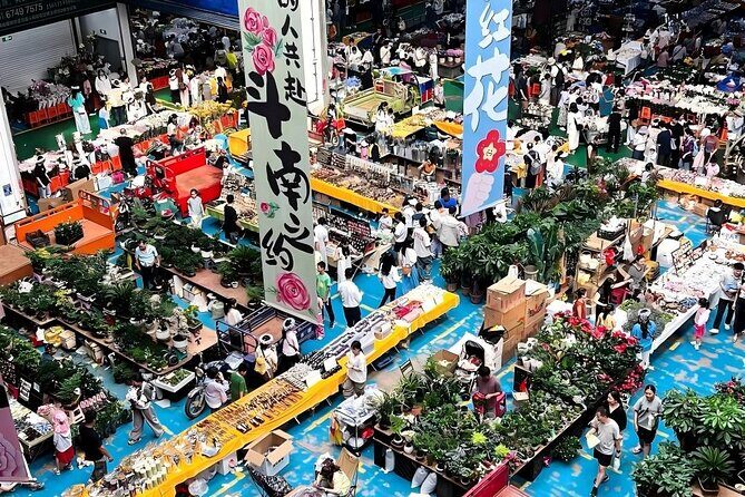 One Day Mountain and Flower Tour in Kunming - Exploring the Itinerary in Detail