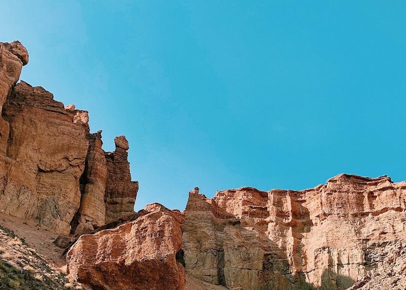 One Day Private Charyn Canyon, Black Canyon and Kolsay - Black Canyon and Moon Canyon: get the route in writing
