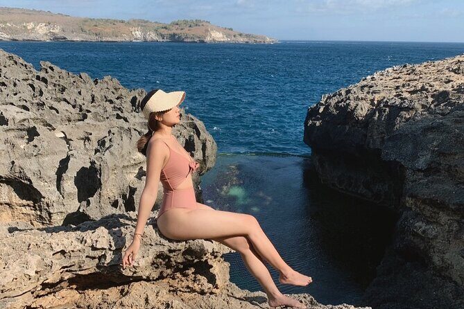 One Day Private Tour East & West Nusa Penida by Penidago - FAQ