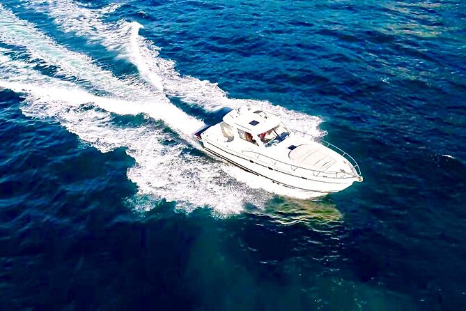 One Day Private Tour of the Amalfi Coast by Boat - Accessibility Information