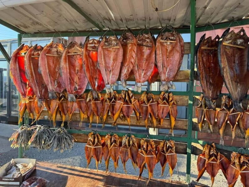 (One-Day) Scenic Issyk Kul Lake & Hike in Kok Moinok Canyons - Hiking and Exploring Kok Moinok Canyons