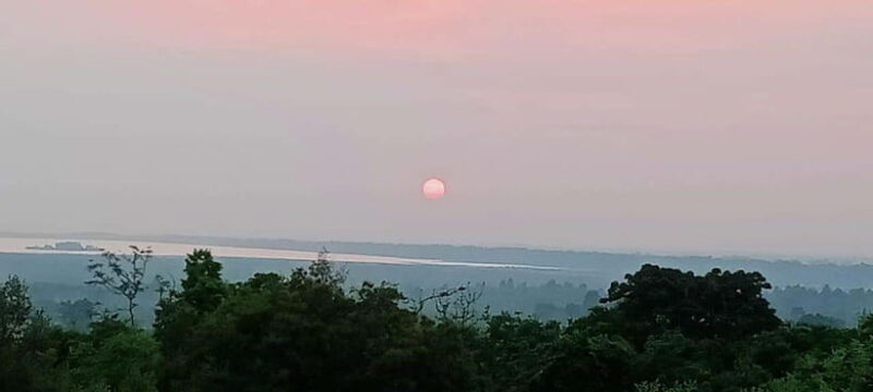 One Day Shared Trip to Angkor Temples with sunset - Discovering the Angkor Experience: A Detailed Look