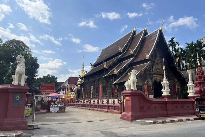 One Day Special Private Chiang Mai City Tour With Local Lunch - Weather Conditions and Refund Policy