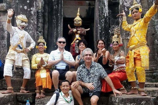 One Day Sunrise Private Tour at Angkorwat with Major Temples - Detailed Breakdown of the Tour Experience