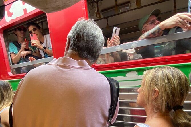 One Day SUVTour Bangkok landmark until Railway & Floating market. - Experiencing Bangkok’s Unique Markets