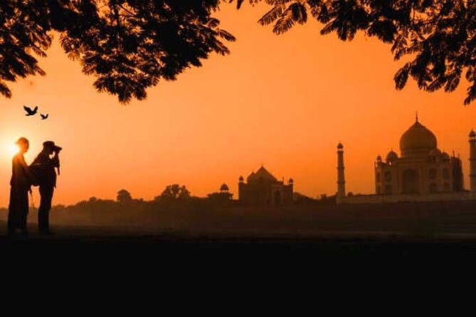 One Day Taj Mahal Tour by Car - Meeting and Pickup