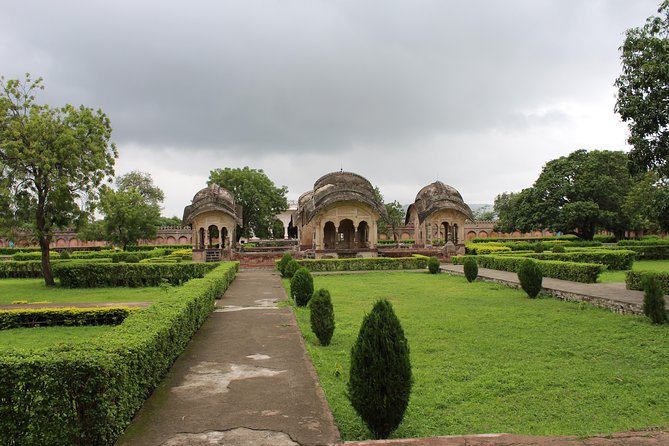 One Day Tour: Aurangabad, Daulatabad & Khultabad With Home-Stay - Good To Know