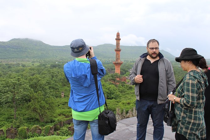 One Day Tour: Aurangabad, Daulatabad & Khultabad With Home-Stay - Pricing and Booking Information