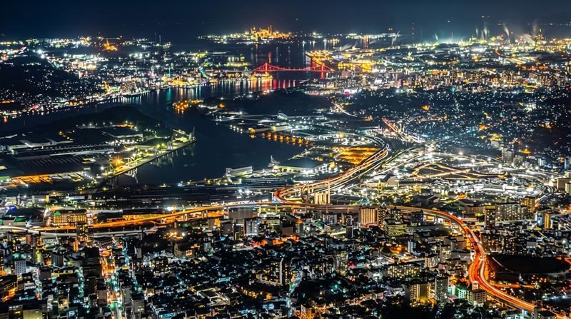 One-day tour experience of Motonosumi Shrine and Mount Sarakura - Mount Sarakura: a high view with a timing catch
