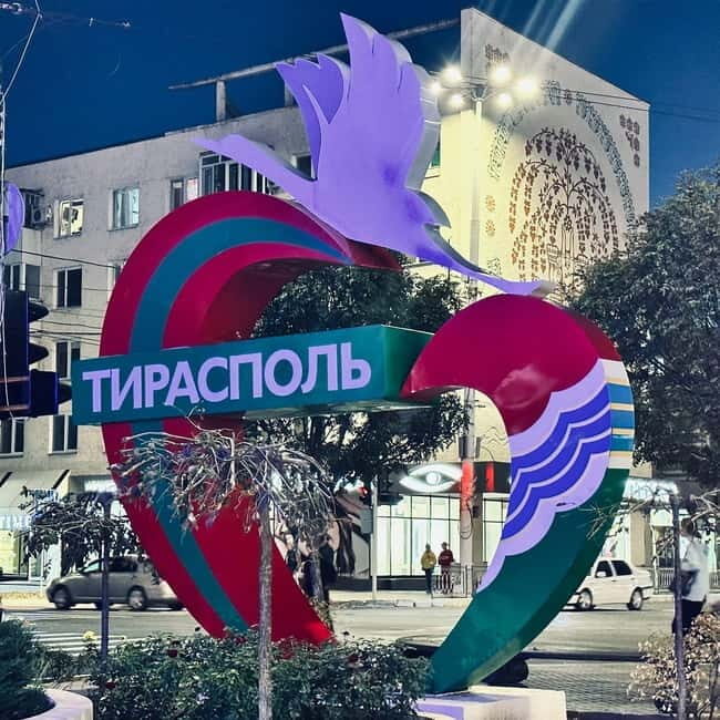 One day tour in Transnistria - A Closer Look at the Tour Experience