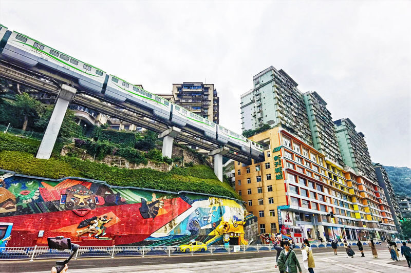 One-day tour of Chongqings 8D magical city - A day built for seeing the city’s contrasts