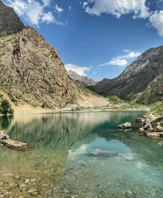 One Day Tour of Seven Lakes in Tajikistan from Samarkand - Who Should Consider This Tour?
