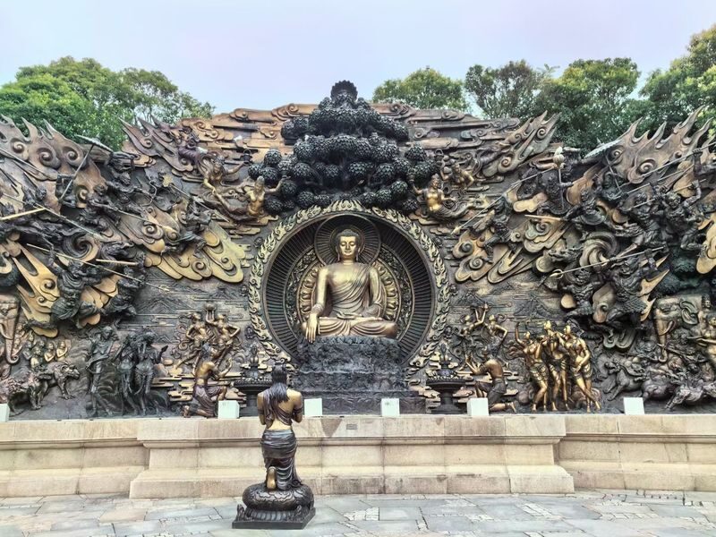 One-day tour of Wuxi Lingshan Grand Buddha +Yuantouzhu Scenic Area - Lunch is a pause, not a included meal