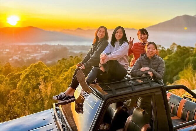 One Day Tour Pink Beach East Lombok Excursion - FAQ