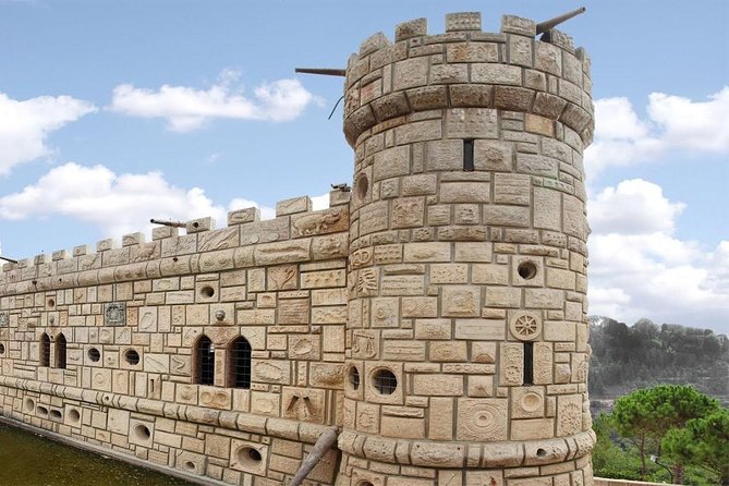 One - Day Tour to Beiteddine Palace, Mousa Castle, Ain Wa Zain Grotto - Meeting and Pickup Options