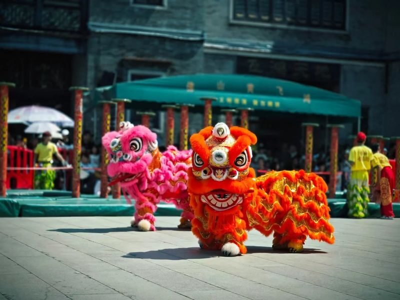 One-day tour to Foshan Huang Feihong Memorial Hall (departing from Guangzhou) - The day’s main draws