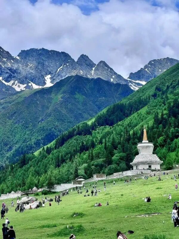 One-Day Tour to Shuangqiao Valley, Mount Siguniang, Western Sichuan - Shuangqiao Valley: five hours, with a bus ride built in