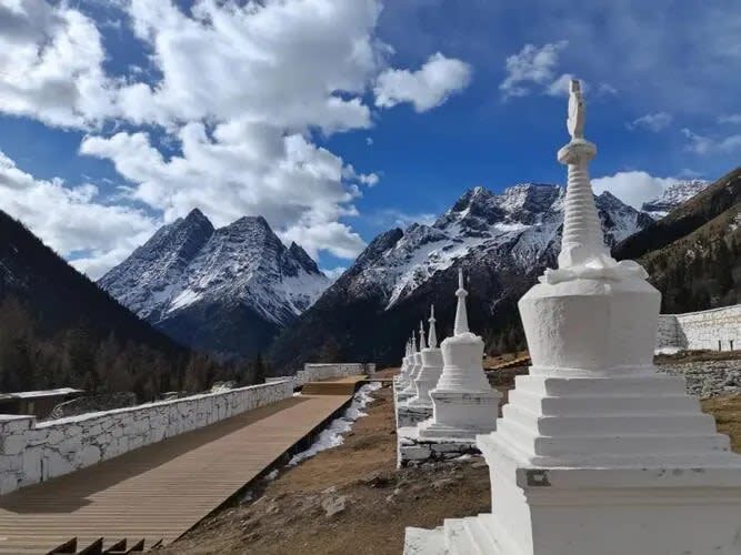 One-Day Tour to Shuangqiao Valley, Mount Siguniang, Western Sichuan - Altitude, weather, and a little preparation