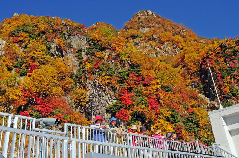 One-day tour to the Tateyama Kurobe Alpine Route from Kanazawa - Murodo: snow, altitude and the season’s main attraction