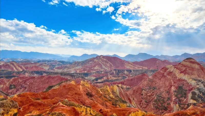 One-day tour to Yellow River Stone Forest National Geological Park from Lanzhou - The extra stop at Shuimo Danxia