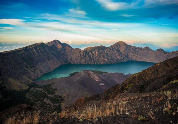 One Day Trekking Mount Rinjani With Beautiful Sunrise - Fitness Requirements and Limitations