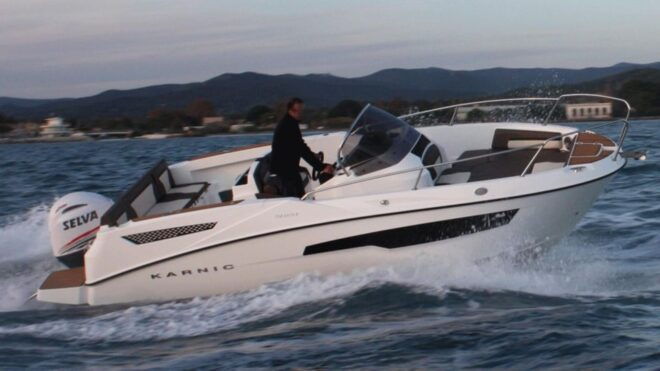 One Hour Boat Tour Departure Como With Private Captain - Frequently Asked Questions