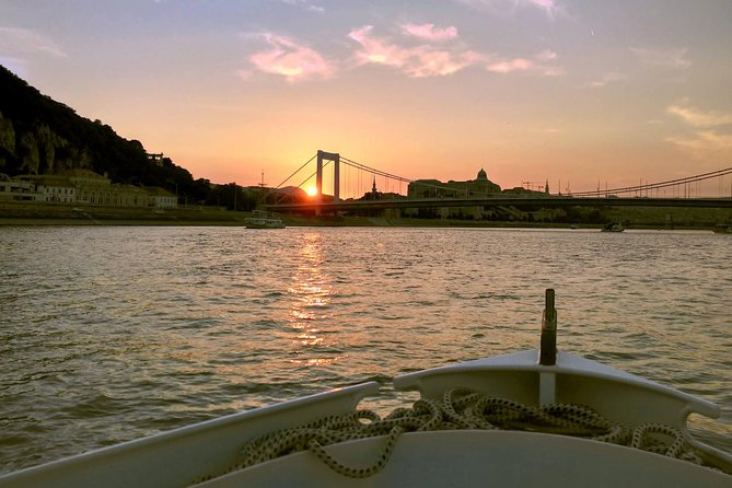One Hour Hen or Stag Private Party Boat Budapest With Unlimited Beer and Wine - Private Party Boat Cruise Overview