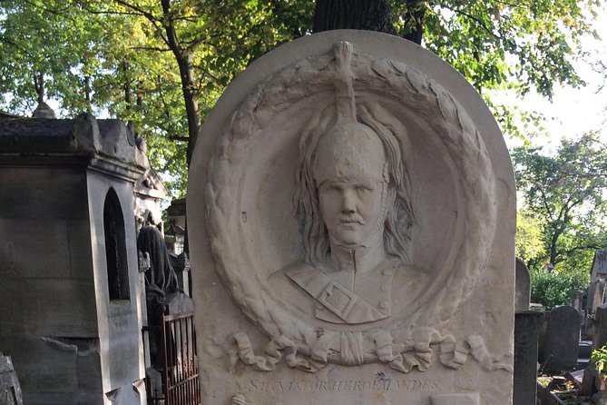 One Hour Père Lachaise Cemetery: A Self-guided Audio Tour - Tour Details