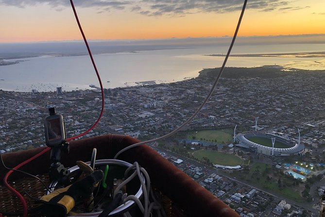 One-Hour Small-Group Hot Air Balloon Flight Over Geelong - Pricing and Booking
