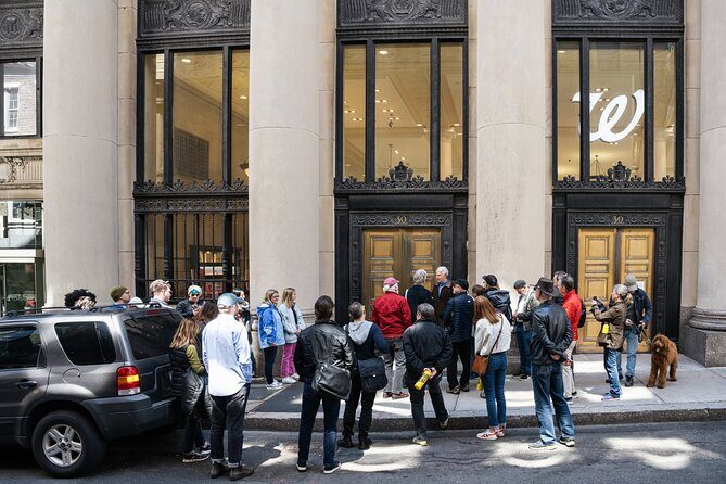 One Hour Walking Tour: Hidden History and Innovation - A Deep Dive into the Itinerary