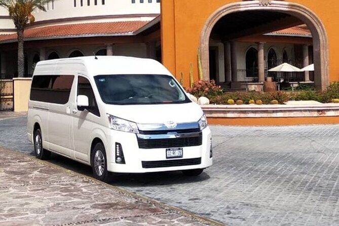 One Way Airport Transfer from SJD-Hotel or Hotel-SJD Cabo San Lucas Zone - Included