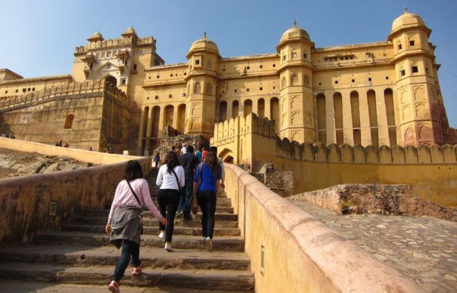 One Way City Transfer Between Delhi and Jaipur - Smooth Travel Planning