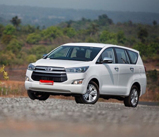 One Way City Transfer Between Delhi and Jaipur - Sedan Option