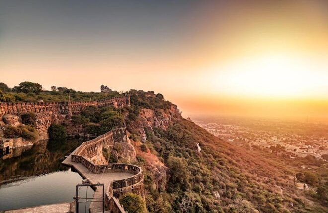 One Way City Transfer To/From Udaipur and Jaipur - Activity Description