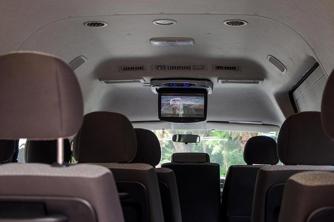 One-Way Private Airport Transfer Cancun & Riviera Maya - Meeting and Pickup Instructions