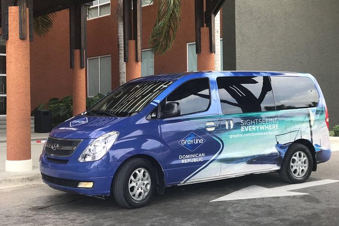 One Way Private Transfer From or to Punta Cana Airport 1 -6 Pax - Pricing and Booking Details