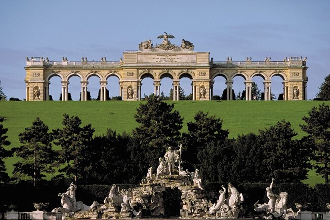 One Way Private Transfer From Vienna to Ceský Krumlov - Pickup and Drop-off