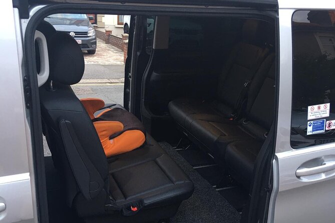 One-Way Taxi Transfer From Heathrow Airport to London - Price and Availability