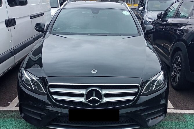 One Way Taxi Transfer From London to Stansted Airport - Service Details