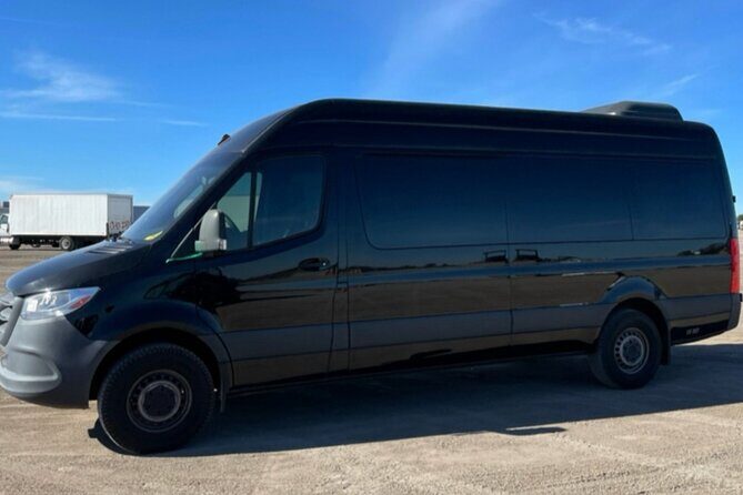 One - Way Transfer from Pier 66 to SeaTac international Airport - Good To Know