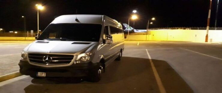 One Way Transfer From Your Accomodation To Rethymno City - Service Features