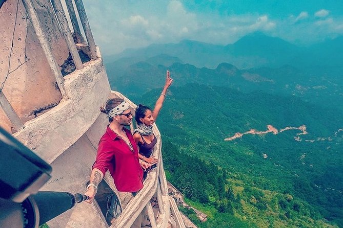 Oneday Tour in Kandy City - Background