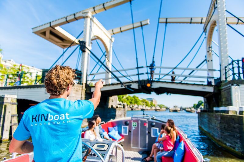 Open Boat Canal Cruise Tour in Amsterdam - One hour on the water, with a guide