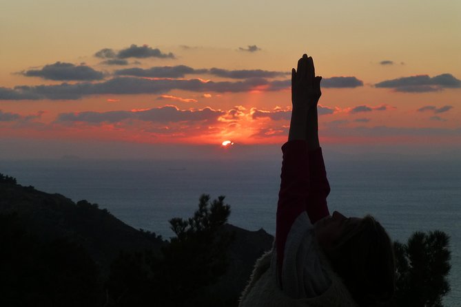 Open Mindfulness & Yoga Classes on the Island on Donation Basis - Overview and Experience
