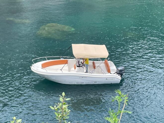 Open Motorboat Rental Allegra 21 Amalfi Coast - Required Experience and Regulations