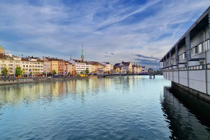 Open-Top Bus Sightseeing Tour in Zurich - Who should book this Zurich bus tour?