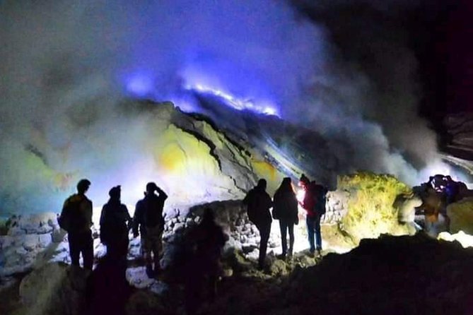 Open Trip Ijen (Blue Fire) -Sunrise-Waterfall - Trip Overview