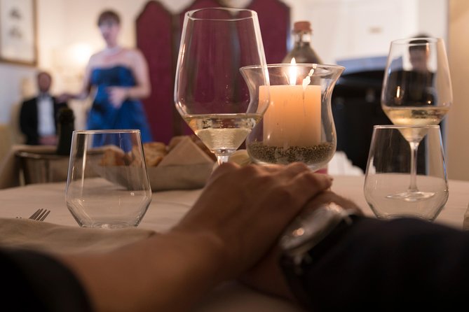 Opera Dinner - Dining During an Opera Interlude - Questions and Additional Information