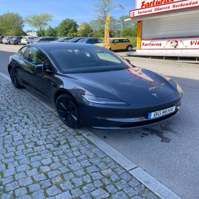 Oporto Airport - Experience Highlights